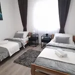 Disa Apartament *