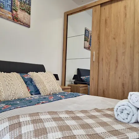 Apartament Disa